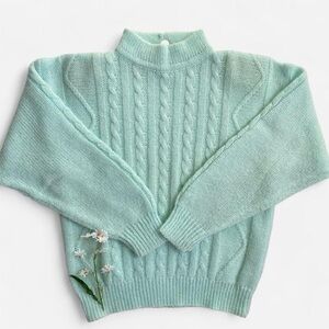 Vintage wintery mint mock neck sweater